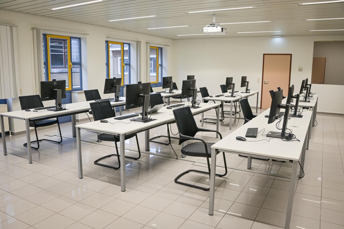 computerleszaal in Koksijde-Dorp