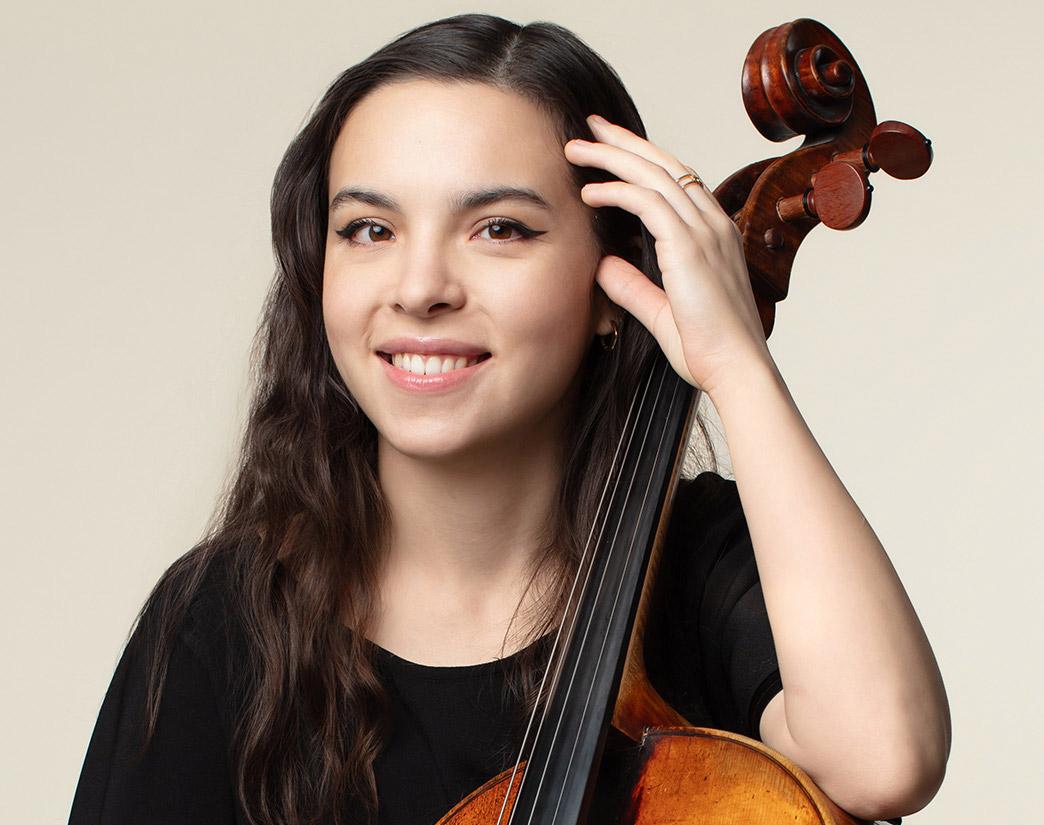 Celliste Stéphanie Huang